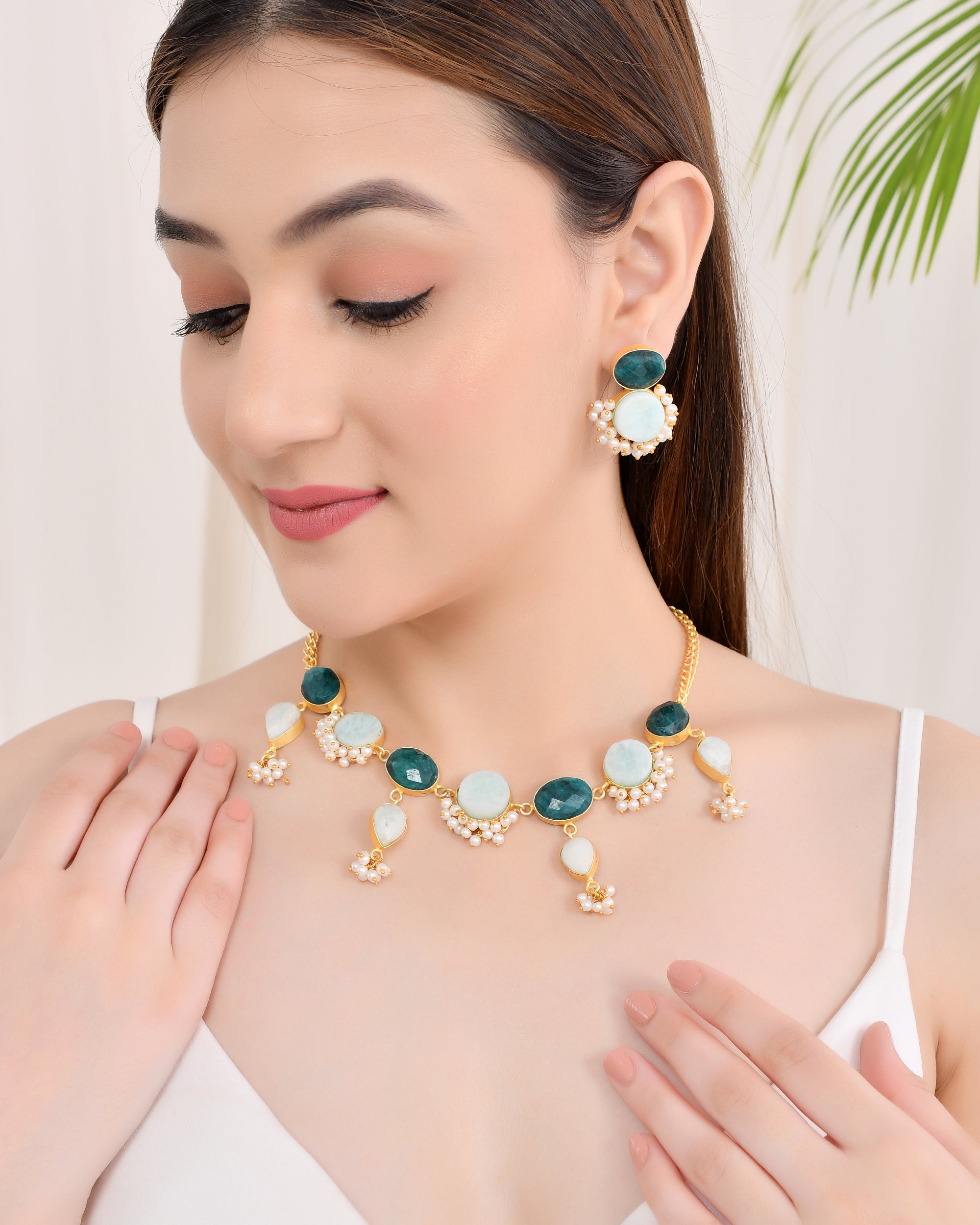 FIESTA STATEMENT NECKLACE